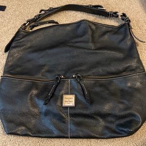 Dooney & Bourke extra large shoulder bag black